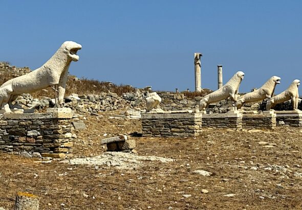 Island-of-Delos-1_Credit-Greek-Reporter